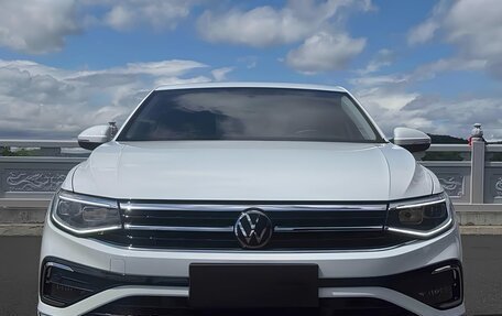 Volkswagen Bora, 2023 год, 1 555 000 рублей, 3 фотография