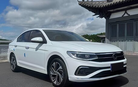 Volkswagen Bora, 2023 год, 1 555 000 рублей, 2 фотография