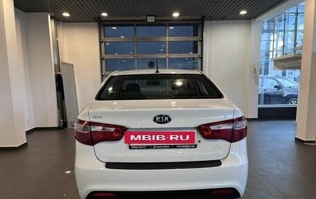 KIA Rio III рестайлинг, 2014 год, 850 000 рублей, 4 фотография