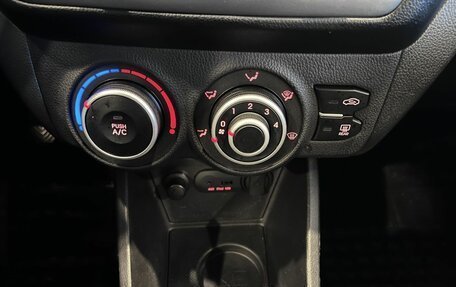 KIA Rio III рестайлинг, 2014 год, 850 000 рублей, 15 фотография