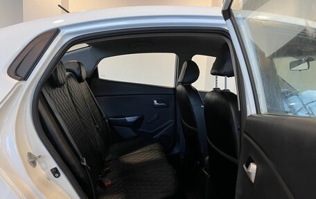KIA Rio III рестайлинг, 2014 год, 850 000 рублей, 26 фотография