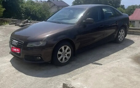 Audi A4, 2010 год, 900 000 рублей, 1 фотография