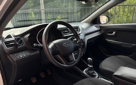 KIA Rio III рестайлинг, 2011 год, 720 000 рублей, 10 фотография
