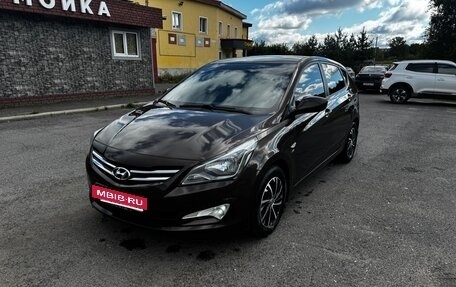 Hyundai Solaris II рестайлинг, 2014 год, 1 040 000 рублей, 3 фотография