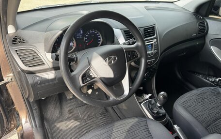 Hyundai Solaris II рестайлинг, 2014 год, 1 040 000 рублей, 9 фотография