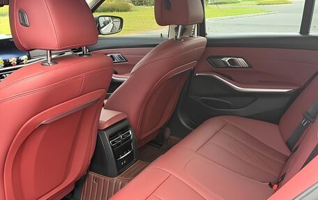 BMW 3 серия, 2023 год, 3 580 000 рублей, 10 фотография