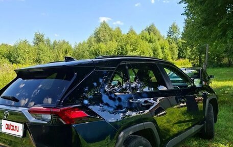 Toyota RAV4, 2019 год, 3 375 000 рублей, 3 фотография