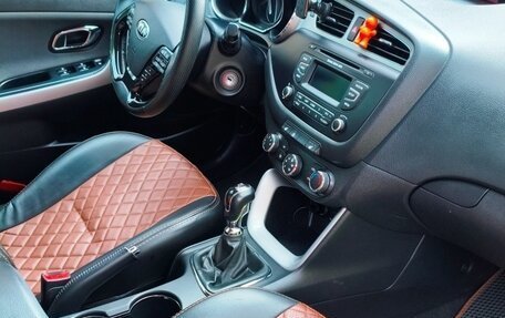 KIA cee'd III, 2013 год, 1 000 000 рублей, 6 фотография