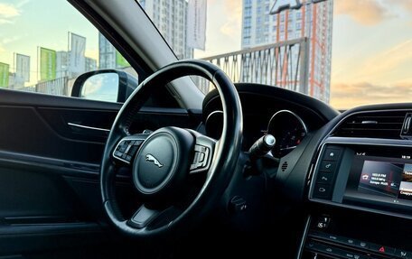Jaguar XE I рестайлинг, 2015 год, 1 399 000 рублей, 20 фотография