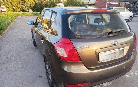 KIA cee'd I рестайлинг, 2010 год, 800 000 рублей, 8 фотография