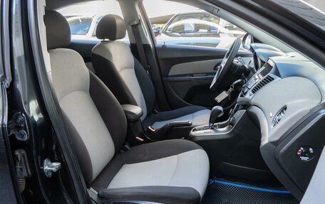 Chevrolet Cruze II, 2012 год, 700 000 рублей, 8 фотография