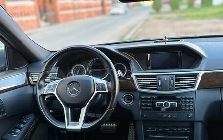 Mercedes-Benz E-Класс, 2012 год, 1 950 000 рублей, 7 фотография