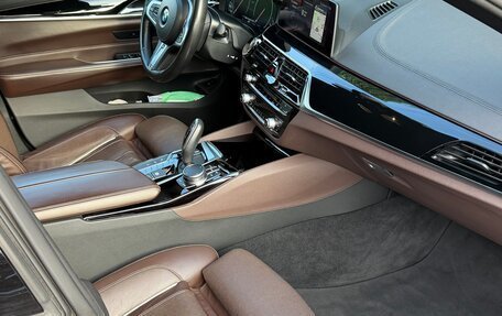 BMW 6 серия, 2018 год, 2 990 000 рублей, 10 фотография