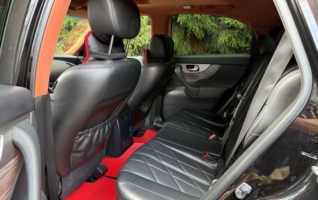 Infiniti QX70, 2014 год, 1 950 000 рублей, 7 фотография