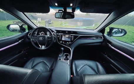 Toyota Camry, 2019 год, 2 700 000 рублей, 5 фотография