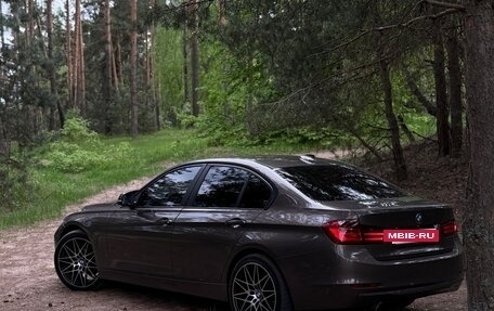 BMW 3 серия, 2013 год, 1 500 000 рублей, 14 фотография
