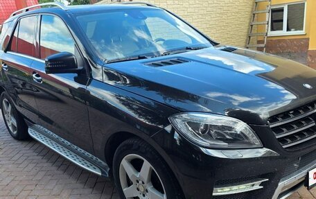 Mercedes-Benz M-Класс, 2013 год, 2 300 000 рублей, 4 фотография