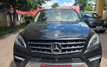 Mercedes-Benz M-Класс, 2013 год, 2 300 000 рублей, 5 фотография