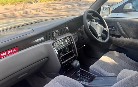 Toyota Crown Majesta, 1991 год, 350 000 рублей, 8 фотография