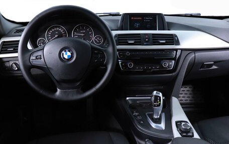 BMW 3 серия, 2018 год, 1 380 200 рублей, 6 фотография