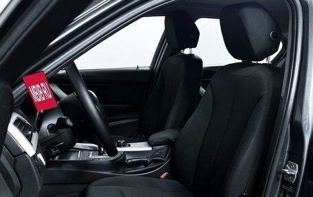 BMW 3 серия, 2018 год, 1 380 200 рублей, 10 фотография