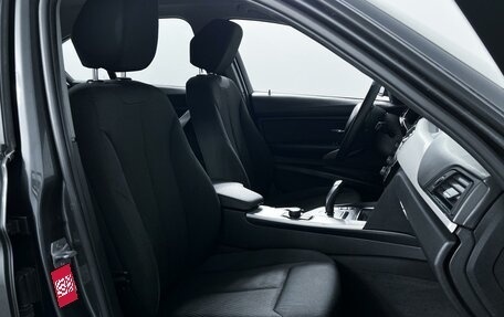 BMW 3 серия, 2018 год, 1 380 200 рублей, 8 фотография