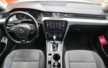 Volkswagen Passat B8 рестайлинг, 2017 год, 1 849 000 рублей, 6 фотография
