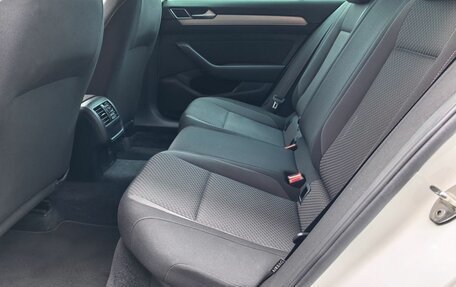 Volkswagen Passat B8 рестайлинг, 2017 год, 1 849 000 рублей, 18 фотография