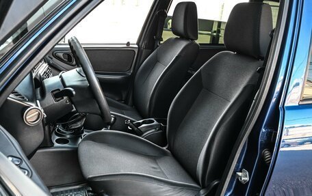 Chevrolet Niva I рестайлинг, 2017 год, 779 000 рублей, 10 фотография