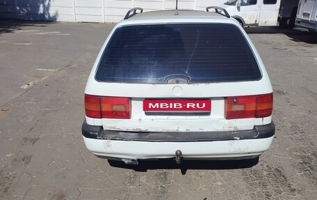 Volkswagen Passat B4, 1993 год, 100 000 рублей, 4 фотография