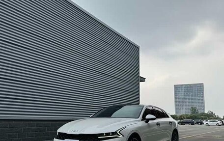KIA K5, 2023 год, 2 120 000 рублей, 1 фотография