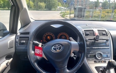 Toyota Auris II, 2009 год, 670 000 рублей, 1 фотография
