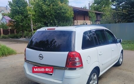 Opel Zafira B, 2013 год, 900 000 рублей, 9 фотография