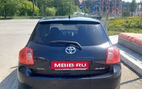 Toyota Auris II, 2009 год, 670 000 рублей, 10 фотография