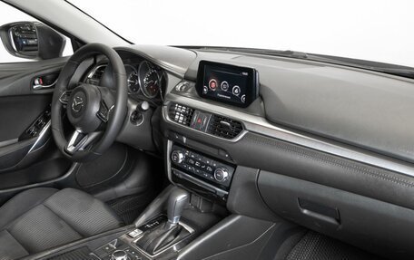 Mazda 6, 2017 год, 1 785 000 рублей, 7 фотография
