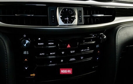 Lexus LX III, 2019 год, 7 425 000 рублей, 16 фотография
