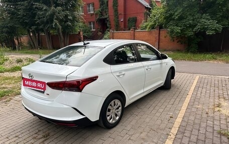 Hyundai Solaris II рестайлинг, 2020 год, 820 000 рублей, 11 фотография