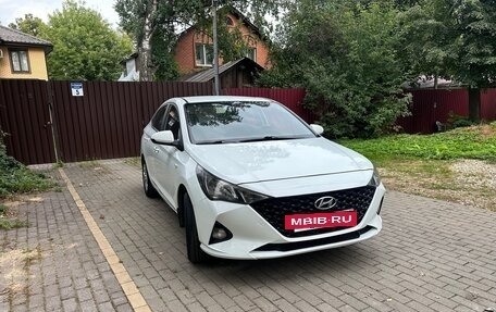 Hyundai Solaris II рестайлинг, 2020 год, 820 000 рублей, 10 фотография