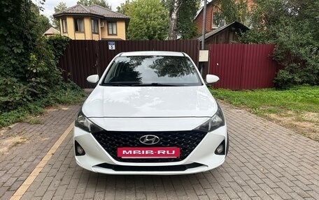 Hyundai Solaris II рестайлинг, 2020 год, 820 000 рублей, 13 фотография