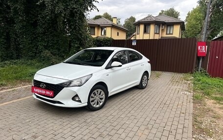 Hyundai Solaris II рестайлинг, 2020 год, 820 000 рублей, 6 фотография