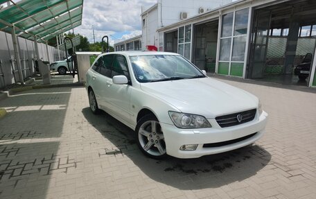 Toyota Altezza, 2001 год, 550 000 рублей, 1 фотография