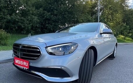 Mercedes-Benz E-Класс, 2022 год, 5 290 000 рублей, 1 фотография