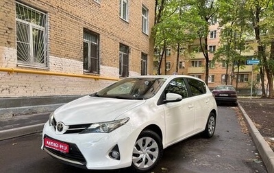 Toyota Auris II, 2013 год, 1 180 000 рублей, 1 фотография