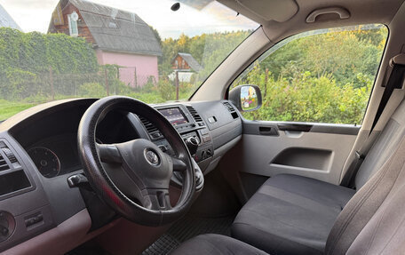 Volkswagen Transporter T5 рестайлинг, 2013 год, 2 000 000 рублей, 10 фотография