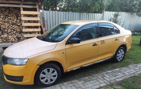 Skoda Rapid I, 2016 год, 350 000 рублей, 5 фотография