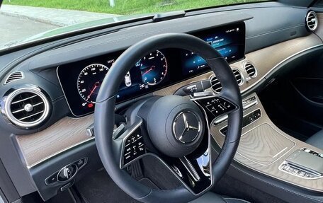 Mercedes-Benz E-Класс, 2022 год, 5 290 000 рублей, 12 фотография