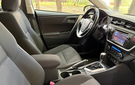 Toyota Auris II, 2013 год, 1 180 000 рублей, 5 фотография
