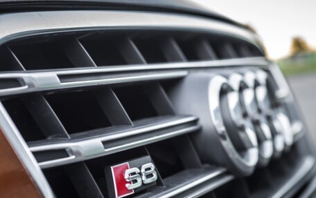 Audi A8, 2010 год, 4 500 000 рублей, 8 фотография