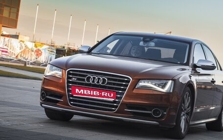 Audi A8, 2010 год, 4 500 000 рублей, 7 фотография