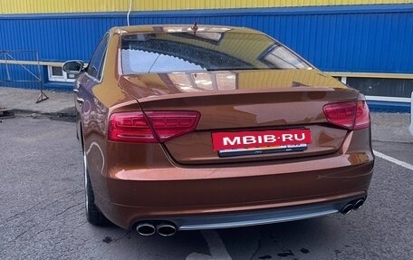 Audi A8, 2010 год, 4 500 000 рублей, 11 фотография